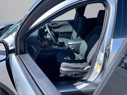 Used 2023 Ford Escape Active w/ Tech Pack #1 FWD image 26