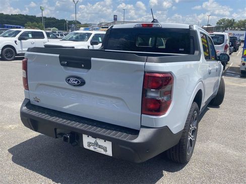 New 2025 Ford Maverick Lariat image 3