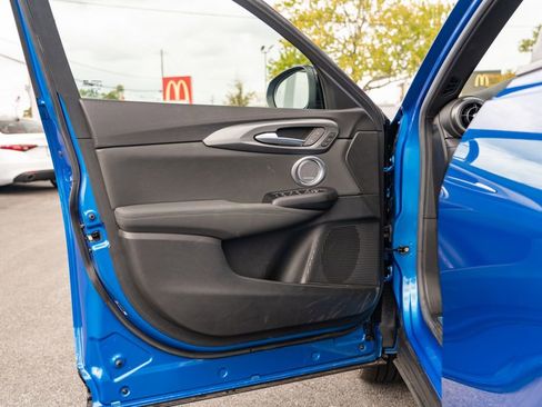 Used 2024 Alfa Romeo Tonale Veloce image 11