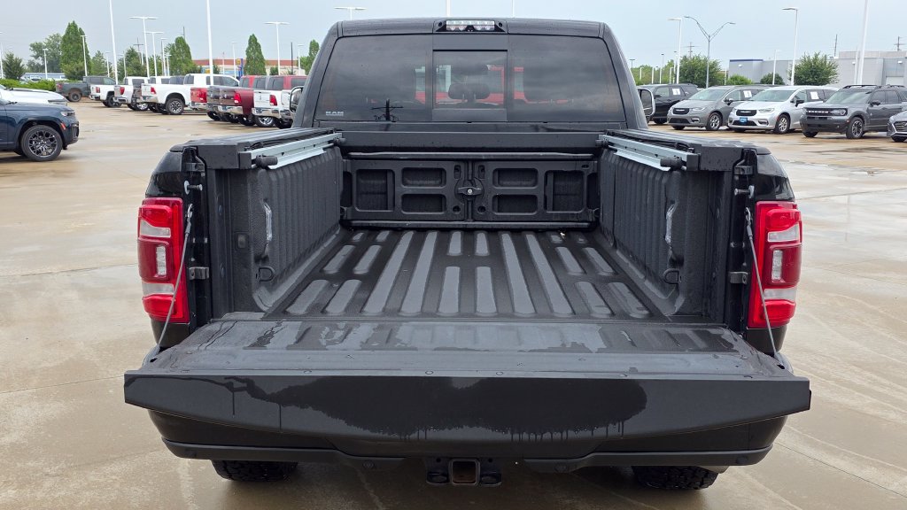 Used 2021 RAM 2500 Limited w/ Body Color Bumper Group AWD/4WD image 5