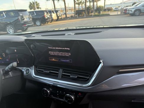 New 2026 Chevrolet Trax ACTIV w/ Sunroof Package image 45