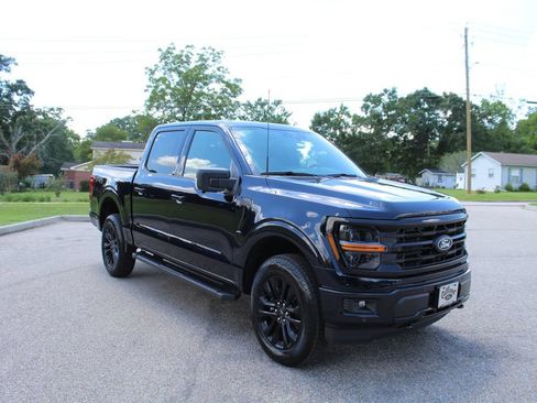 New 2026 Ford F150 XLT w/ Equipment Group 302A MID AWD/4WD image 3