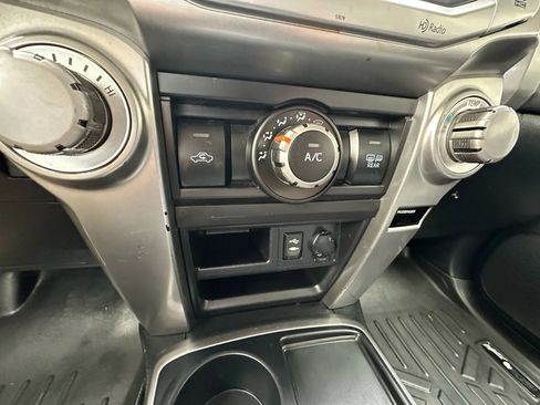 Used 2014 Toyota 4Runner SR5 Premium RWD image 23