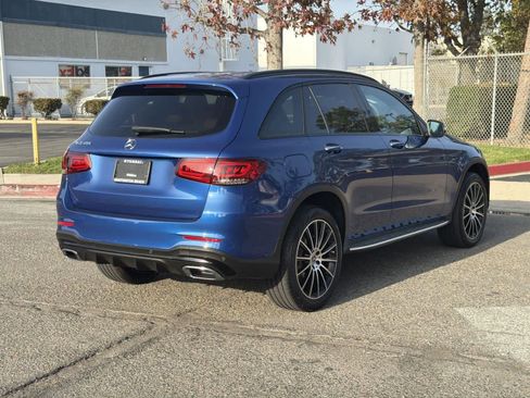 Used 2022 Mercedes-Benz GLC 300 image 4