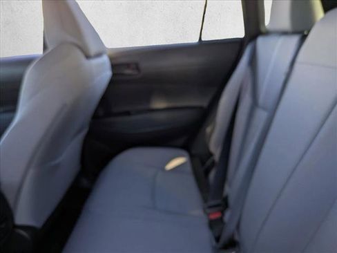 Used 2026 Toyota Corolla Cross SE image 18