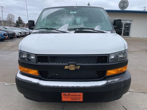 New 2025 Chevrolet Express 3500 w/ Driver Convenience Package image 14