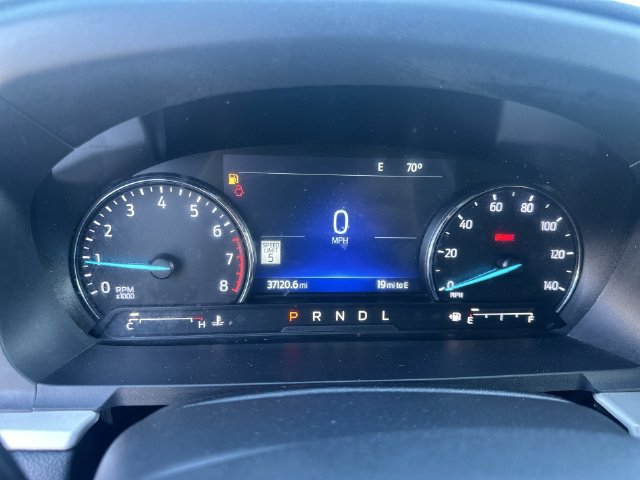 Used 2023 Ford Explorer XLT w/ Equipment Group 202A AWD/4WD image 18