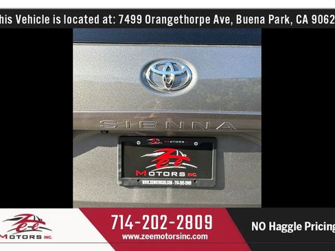 Used 2015 Toyota Sienna LE FWD image 59