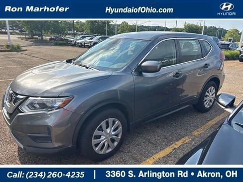 Used 2020 Nissan Rogue S FWD image 1