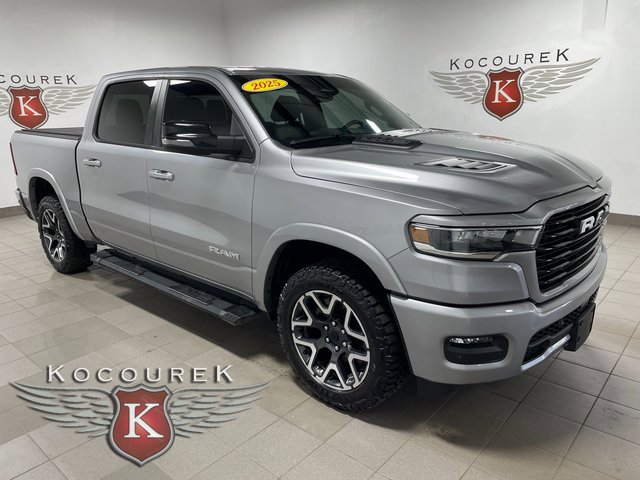 Used 2025 RAM 1500 Laramie w/ Sport Appearance Package AWD/4WD 360° Tour