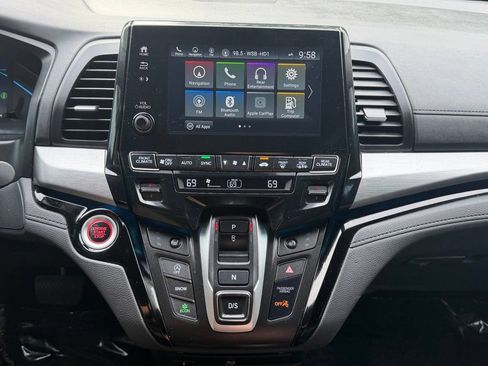 Used 2023 Honda Odyssey Touring image 33