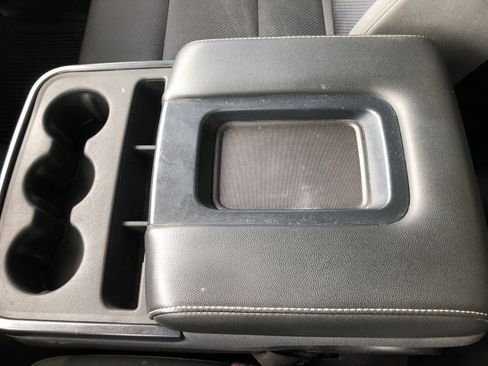 Used 2019 Chevrolet Silverado 1500 LT w/ All Star Edition image 19