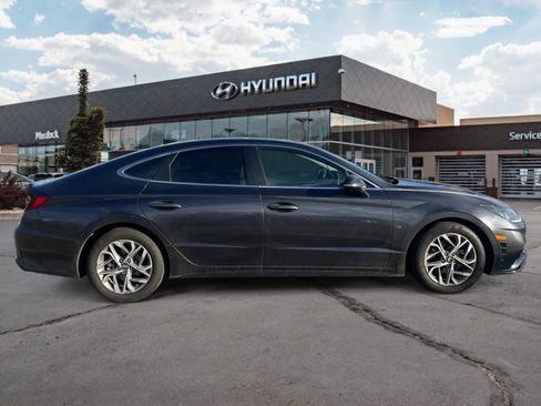Used 2020 Hyundai Sonata SEL w/ Cargo Package image 6