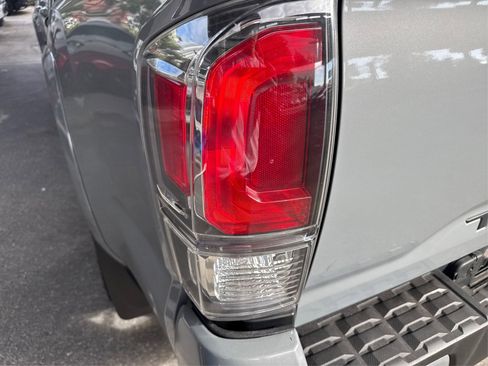 Used 2021 Toyota Tacoma SR5 image 17