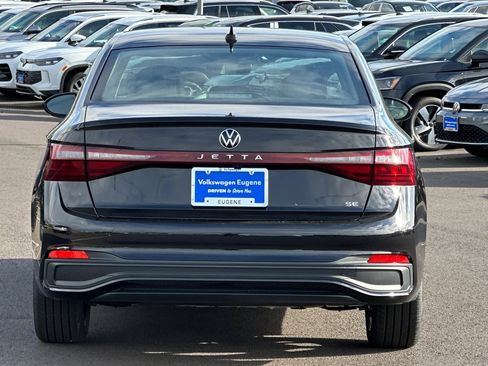 New 2026 Volkswagen Jetta SE image 4