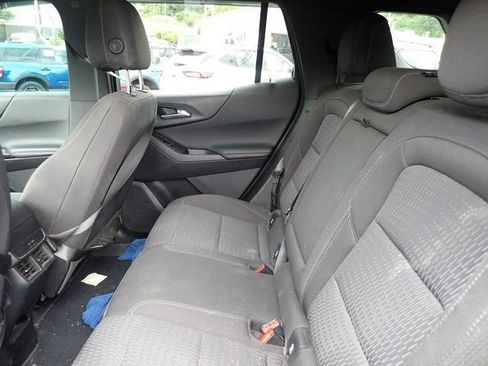 Used 2025 Chevrolet Equinox LT AWD/4WD image 12