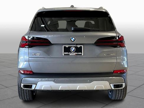 New 2026 BMW X5 xDrive40i w/ Premium Package image 4