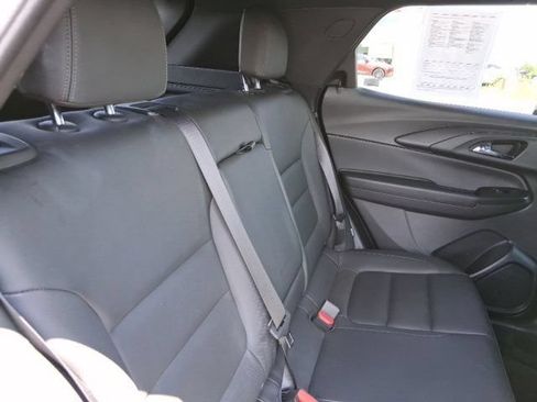 Used 2025 Chevrolet TrailBlazer ACTIV w/ Driver Confidence Package AWD/4WD image 15