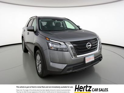 Used 2025 Nissan Pathfinder SV