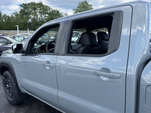 New 2026 Nissan Frontier PRO-4X w/ Pro Premium Package AWD/4WD image 12