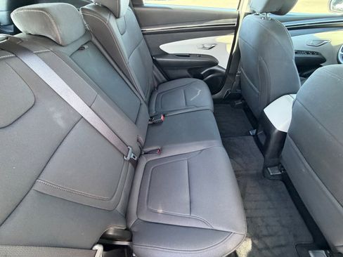 Used 2023 Hyundai Tucson SE AWD/4WD image 12