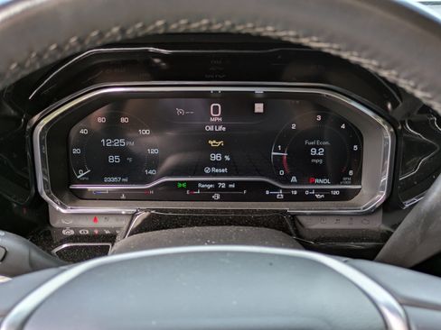 Used 2022 GMC Sierra 1500 SLE image 25