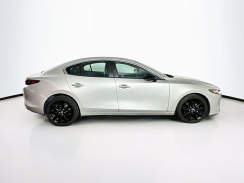 Used 2024 MAZDA MAZDA3 s FWD image 10