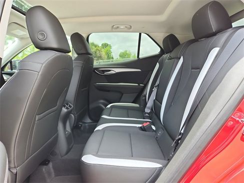 New 2025 Buick Envision Sport Touring image 9