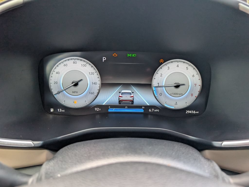 Used 2022 Hyundai Santa Fe Limited FWD image 15