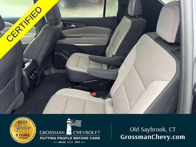 Used 2026 Chevrolet Traverse LT w/ Driver Confidence Package FWD image 19