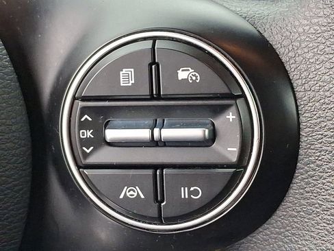 Used 2023 Kia Soul LX image 22