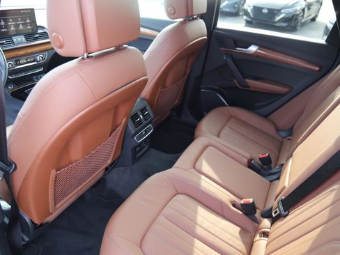 Used 2022 Audi Q5 2.0T Premium w/ Convenience Package image 20