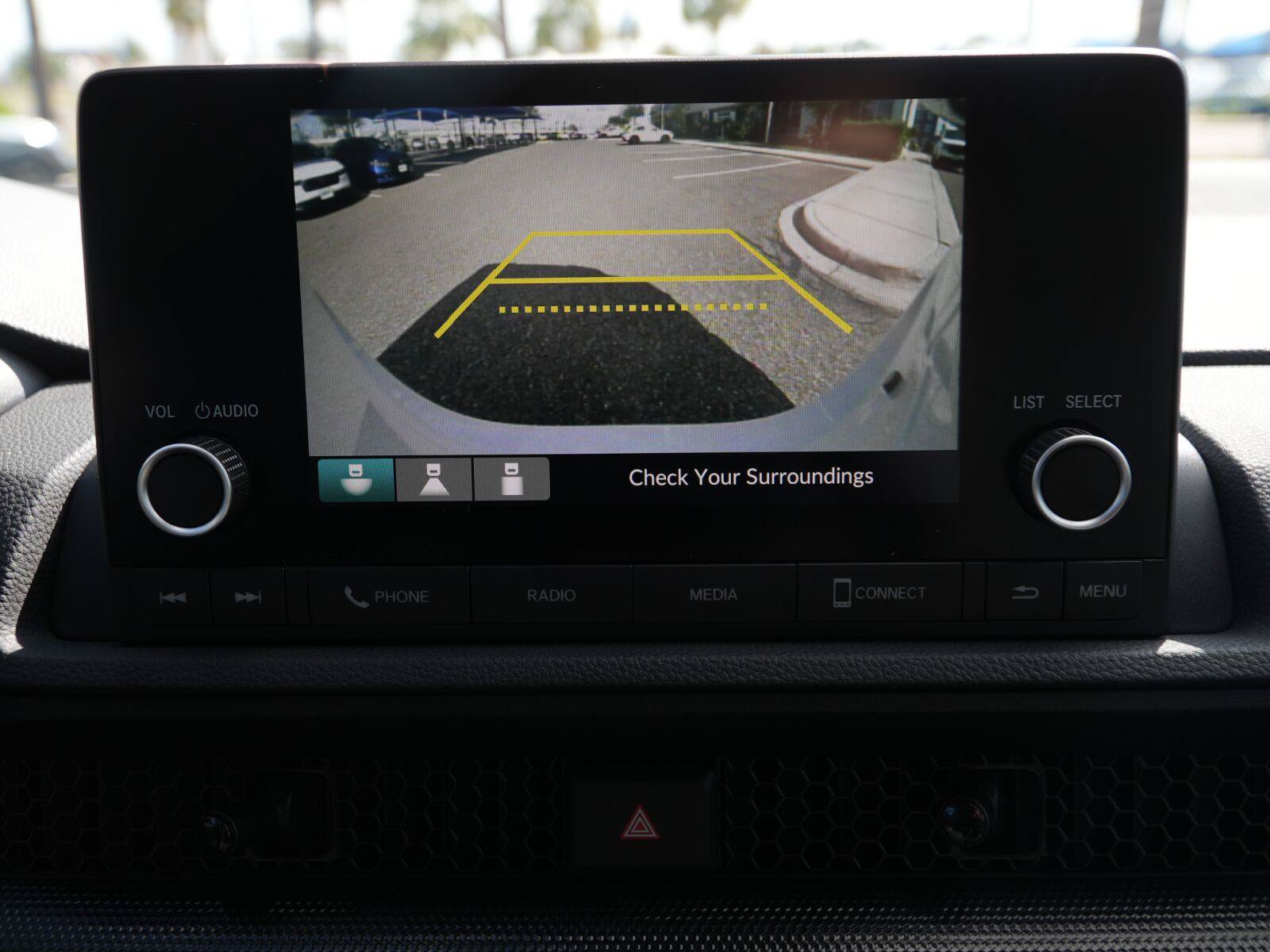 Used 2025 Honda CR-V LX image 27