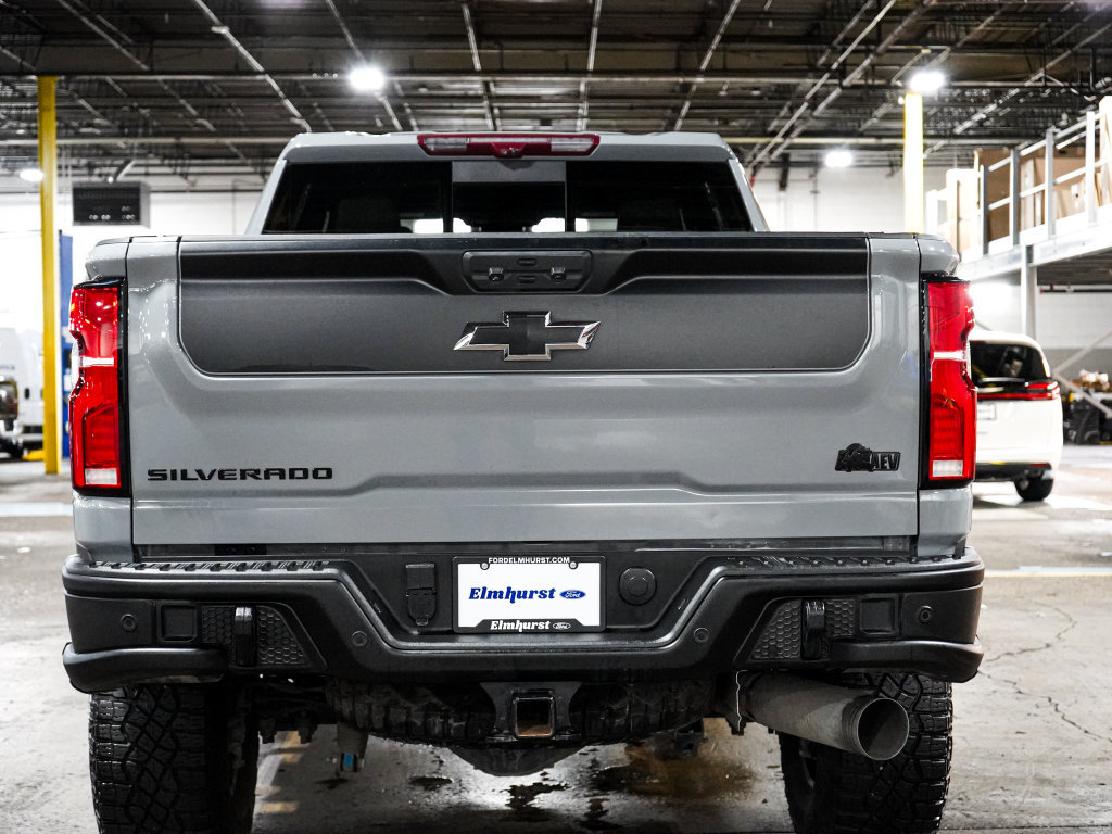 Used 2024 Chevrolet Silverado 2500 ZR2 w/ ZR2 Bison Edition AWD/4WD image 6