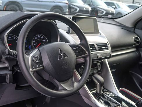 Used 2020 Mitsubishi Eclipse Cross AWD image 25
