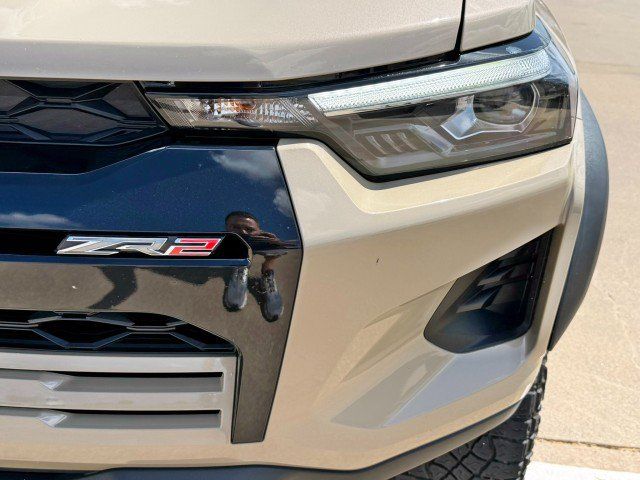Certified 2024 Chevrolet Colorado ZR2 w/ ZR2 Convenience Package III AWD/4WD image 9