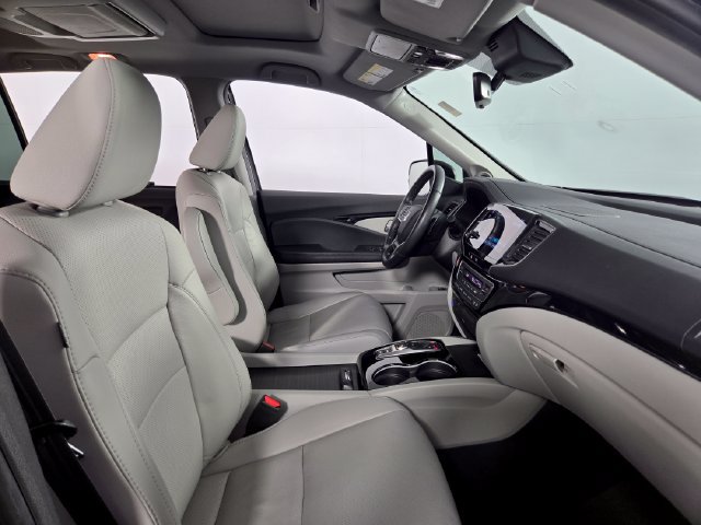 Used 2022 Honda Pilot Elite image 13