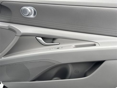New 2026 Hyundai Elantra Blue image 14