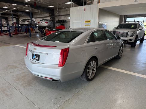 Used 2017 Cadillac XTS Premium Luxury w/ Driver Assist Package AWD/4WD image 7