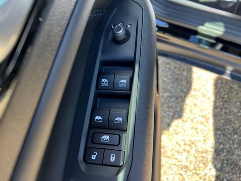 New 2026 Jeep Compass Latitude AWD/4WD image 22