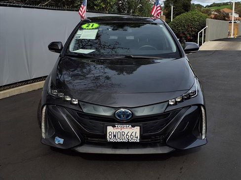 Used 2021 Toyota Prius Prime LE w/ Carpet Mat Package (TMS) image 2