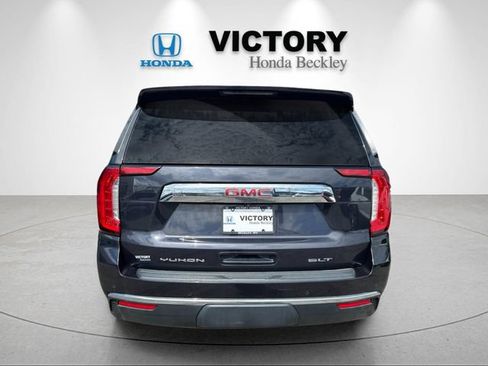 Used 2023 GMC Yukon SLT AWD/4WD image 4