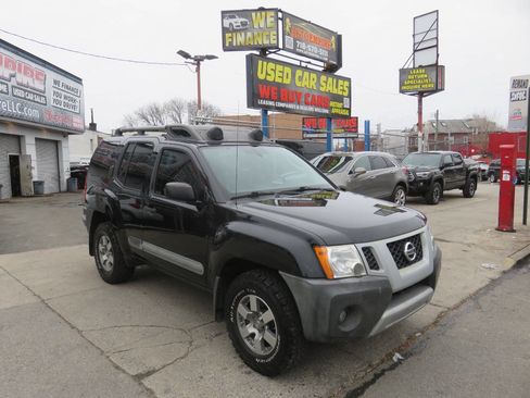Used 2012 Nissan Xterra PRO-4X w/ Pro-4x Leather Pkg image 3