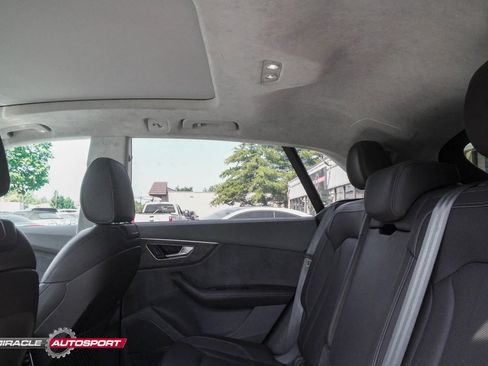 Used 2019 Audi Q8 Prestige image 27