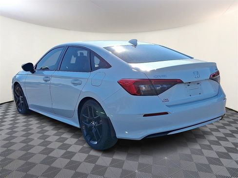 Used 2024 Honda Civic Sport image 7