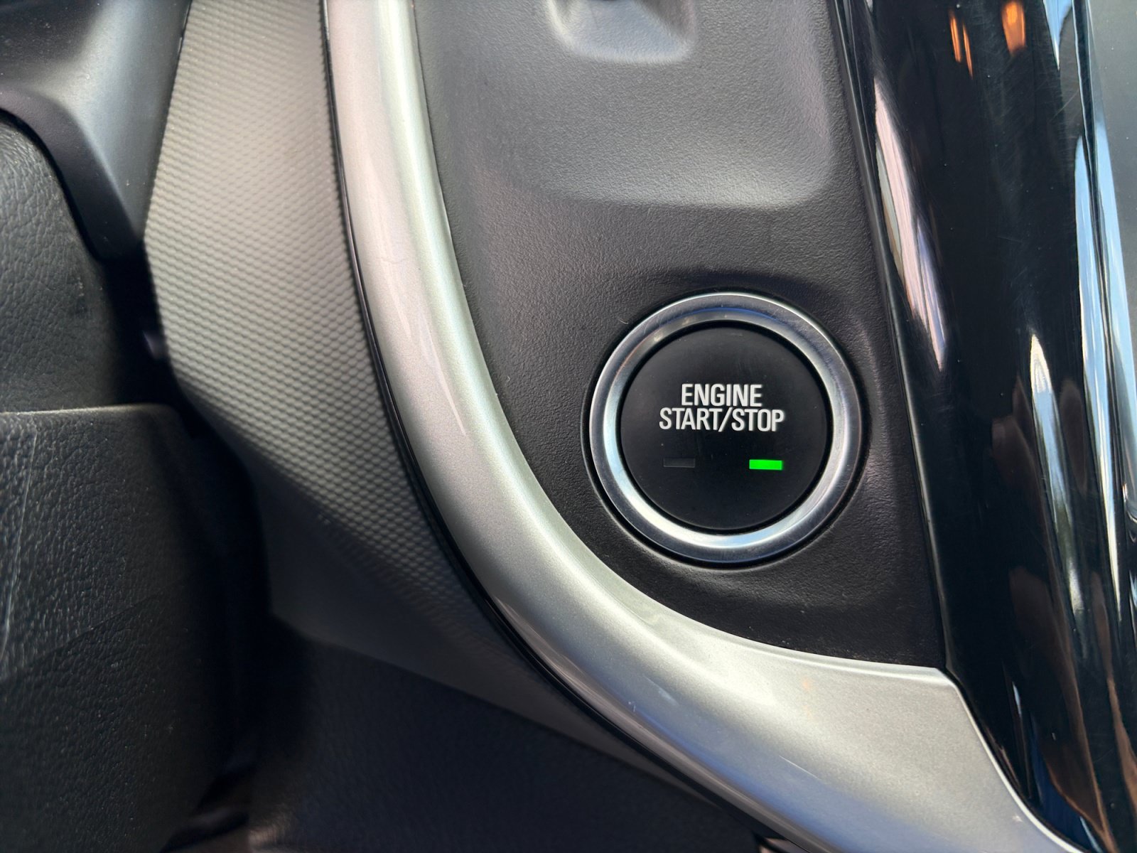 Used 2017 Chevrolet Sonic Premier FWD image 20