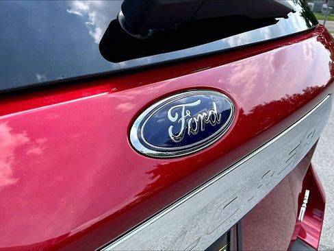 Certified 2023 Ford Explorer XLT AWD/4WD image 31