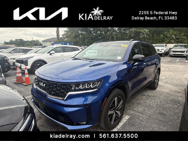 Certified 2023 Kia Sorento EX w/ Panoramic Sunroof Package FWD image 9