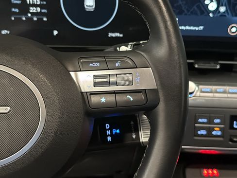 Used 2024 Hyundai Kona SEL w/ Convenience Package AWD/4WD image 13