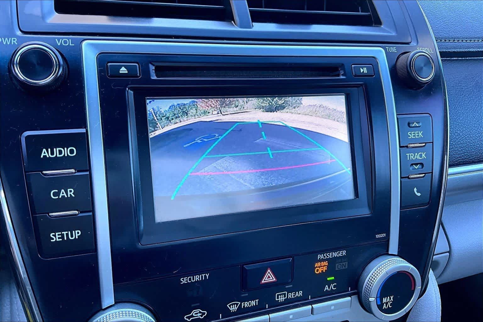 Used 2014 Toyota Camry LE FWD image 29